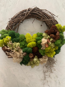 Moss Wreath - Grapevine